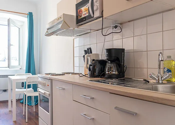 Stylish & Comfortable Apt. Centrally Placed Daire Viyana